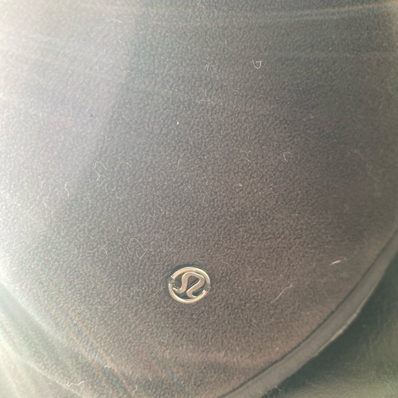 Lululemon size 6 fuzzy wrap - Picture 6 of 6